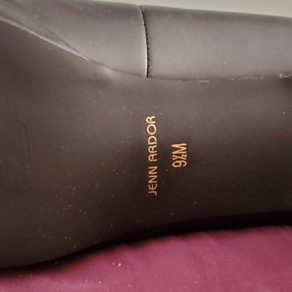 Peep Toe Jenn Ardor Pumps Size 9.5` - Picture 3 of 5